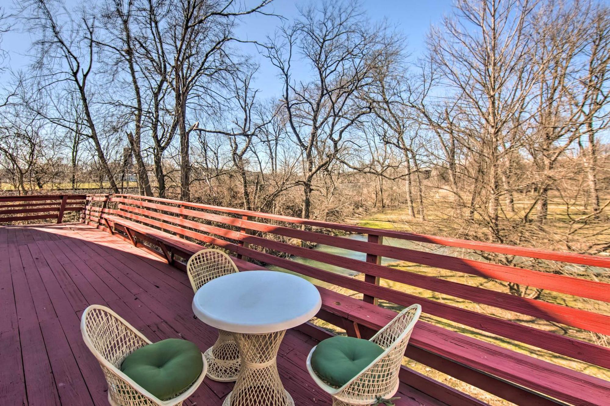 Runningwater Apartment In Lancaster With Deck Dış mekan fotoğraf